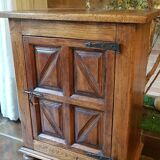 Low buffet in solid oak