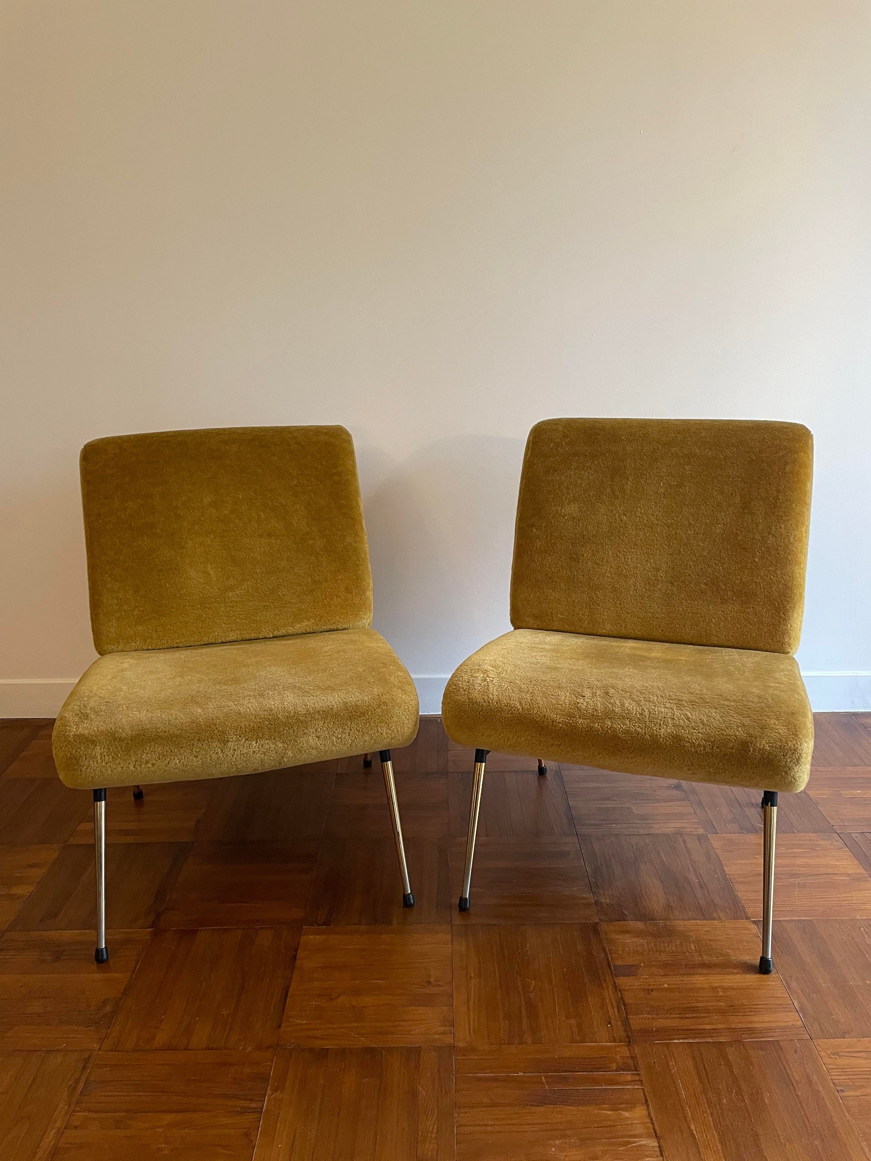 Pair of armchairs Kiss Pelfran 1960