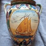 2 vases