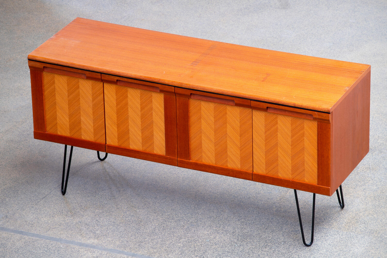 Vintage Scandinavian enfilade 1960