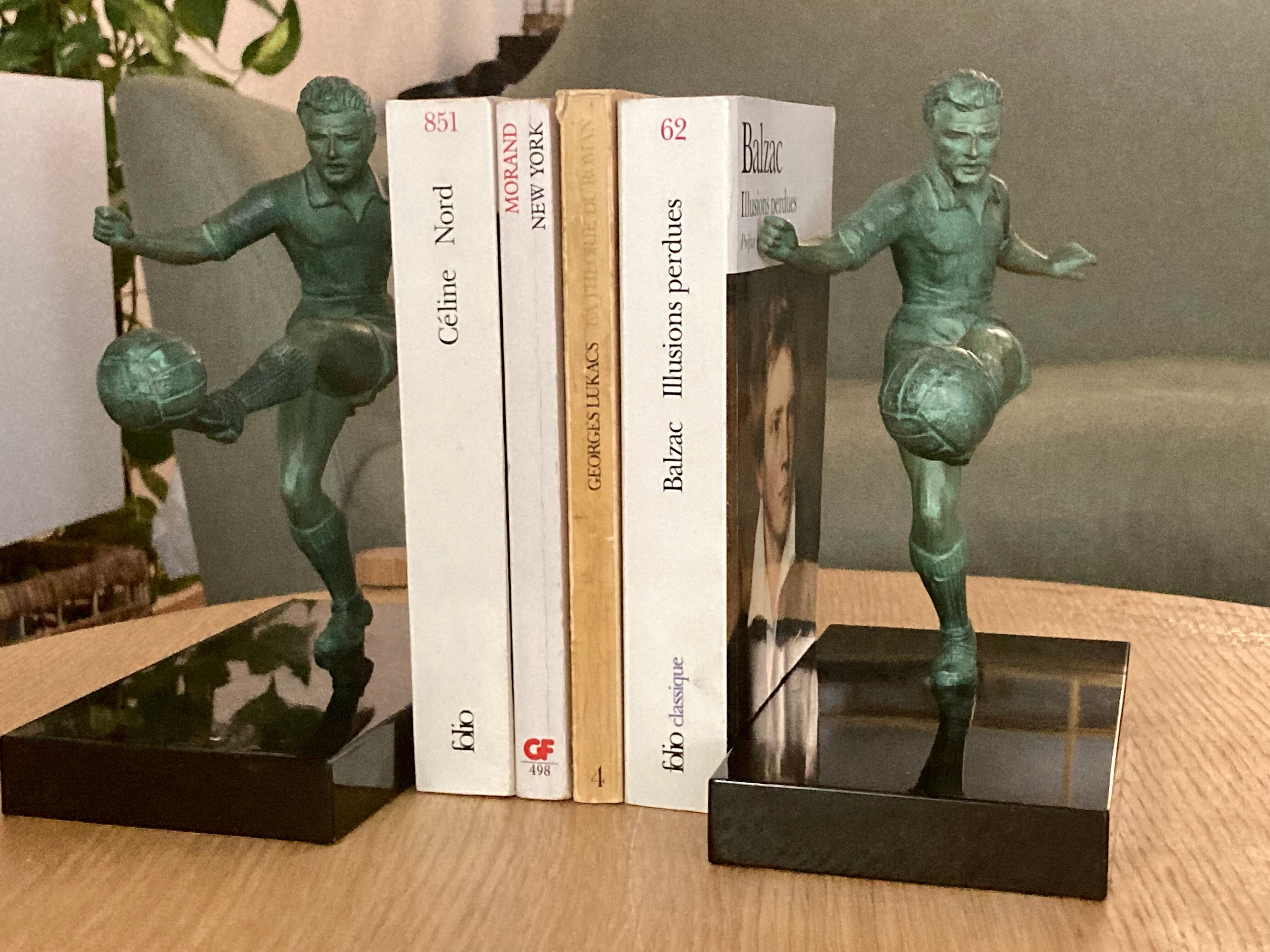 Pair of vintage bookends - Football players - excellent condition