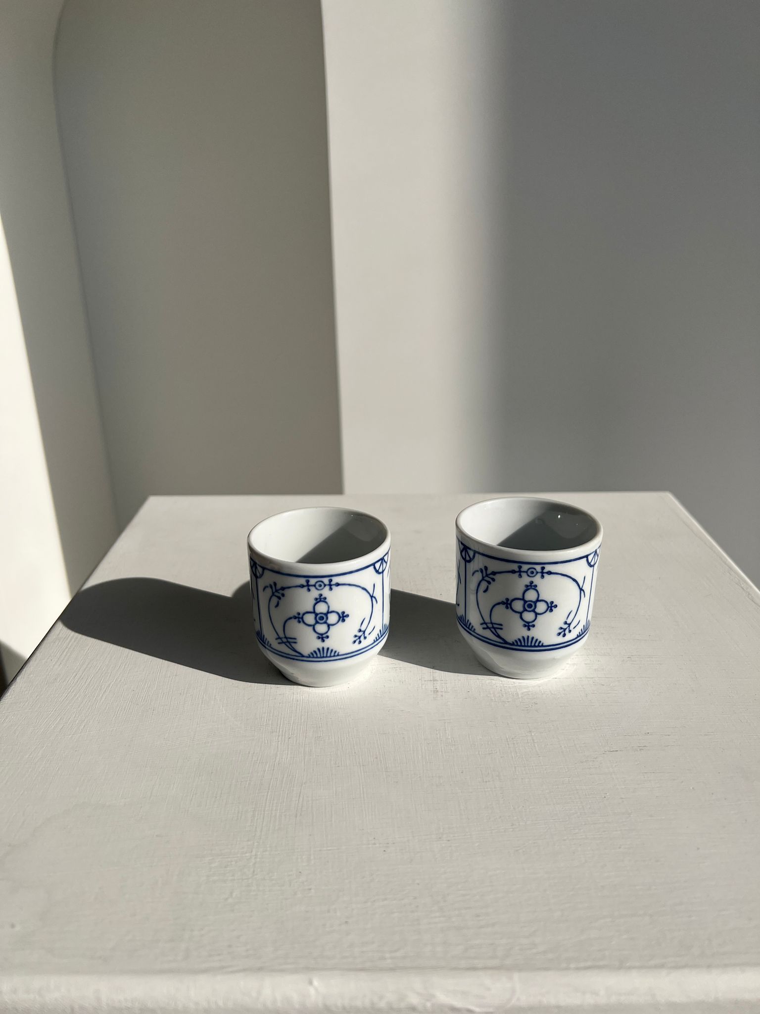 Set of 2 Scandinavian liqueur glasses or cups