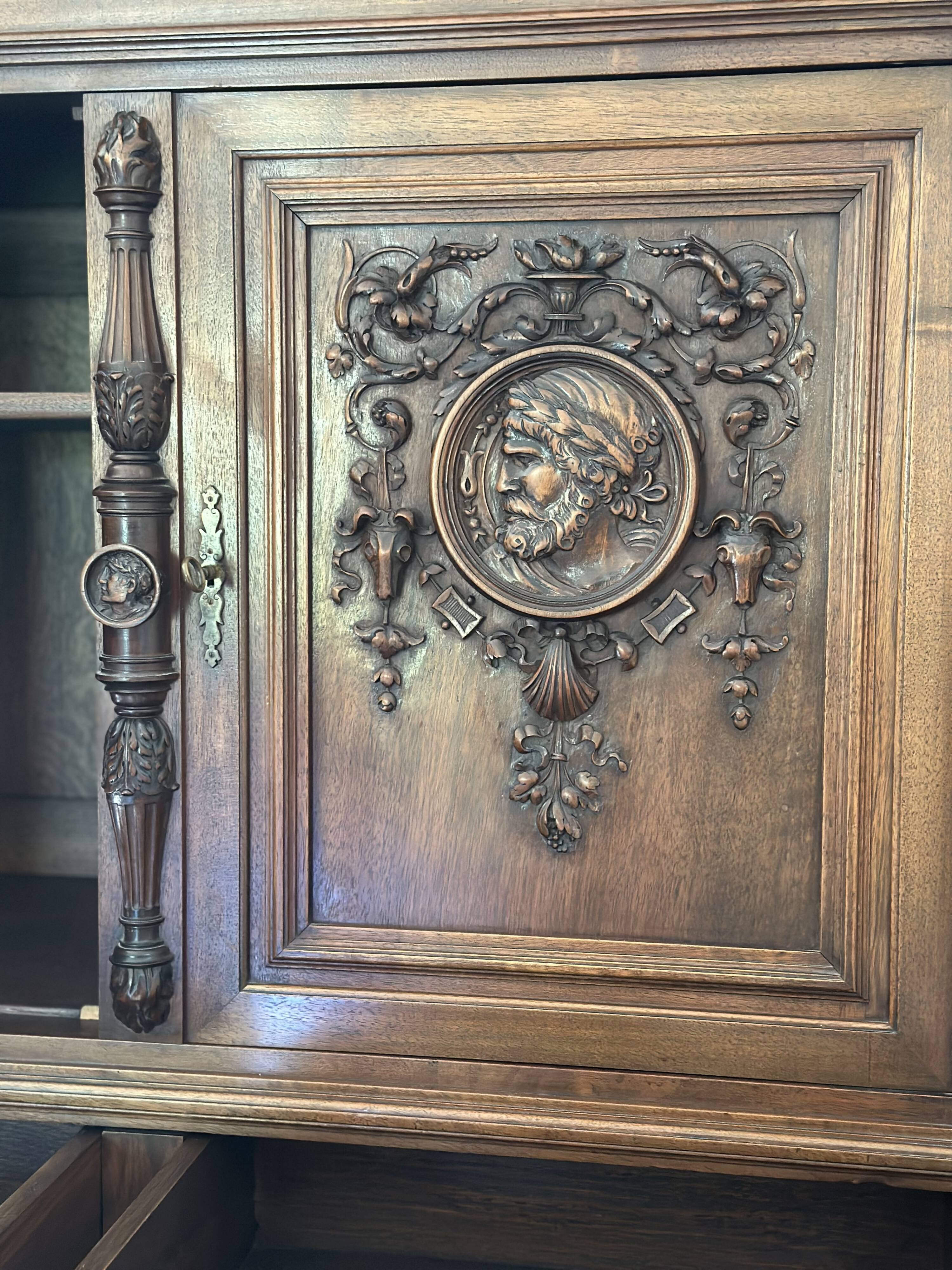 HAENTGES FRÈRES Renaissance style cabinet in carved walnut, late 19th century