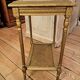 Table de salon style Louis XVI en bois peint