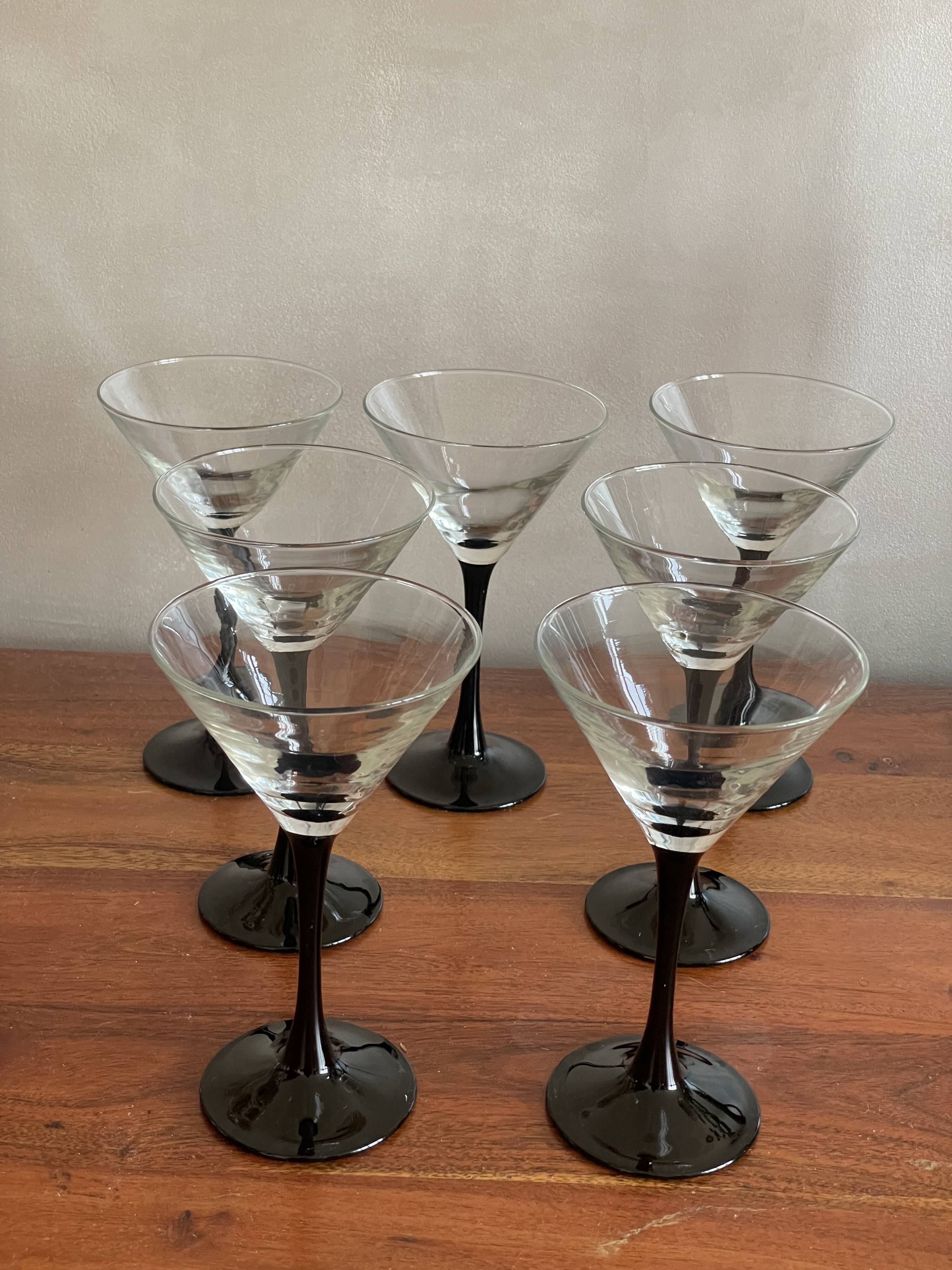 Luminarc black thin stem glasses