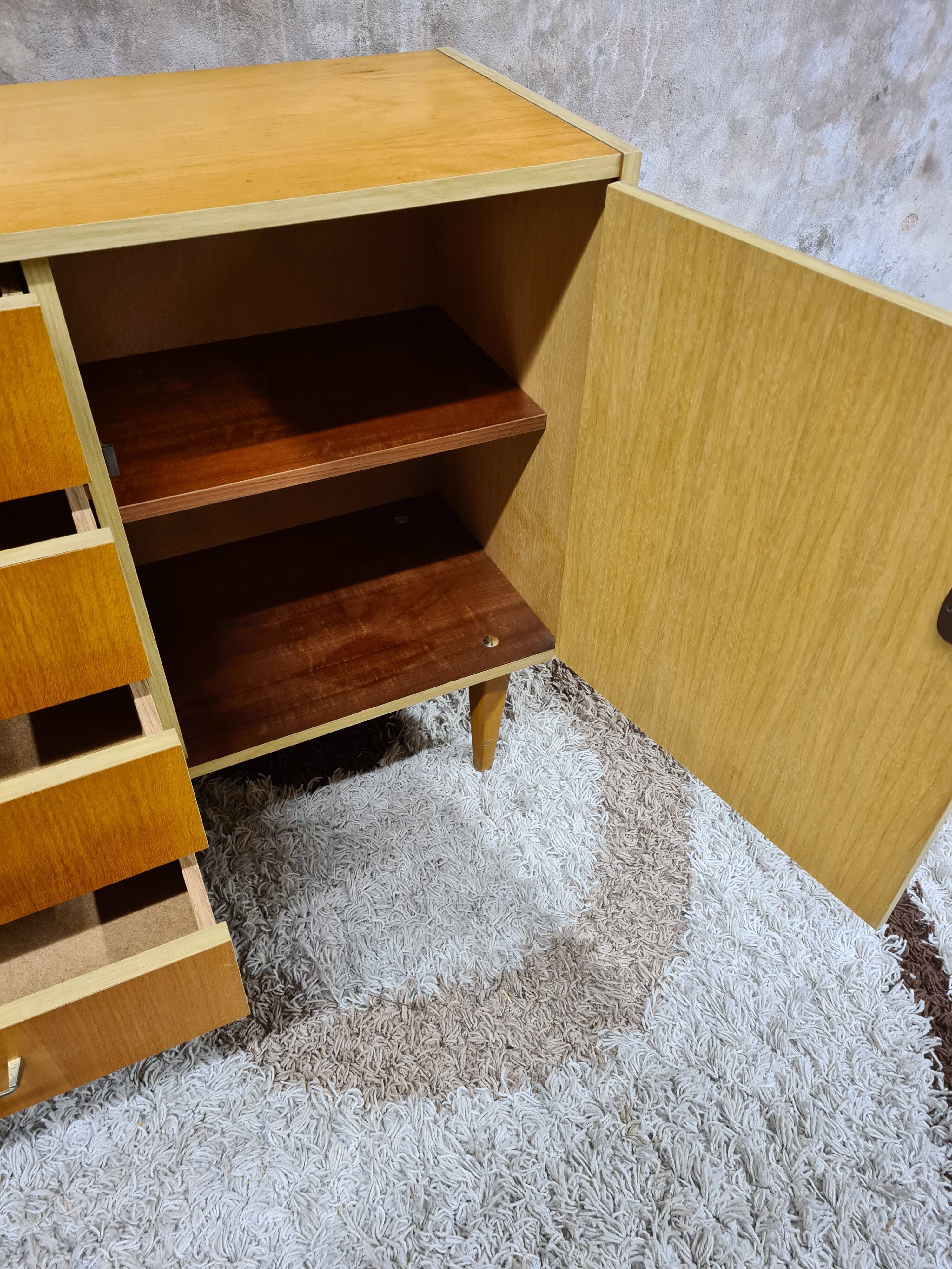 Scandinavian chess of drawer