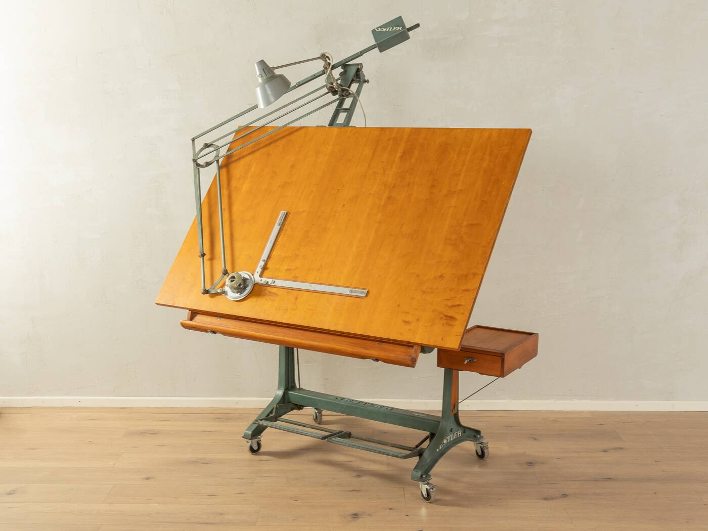 Table d'architecte des années 1950, Nestler