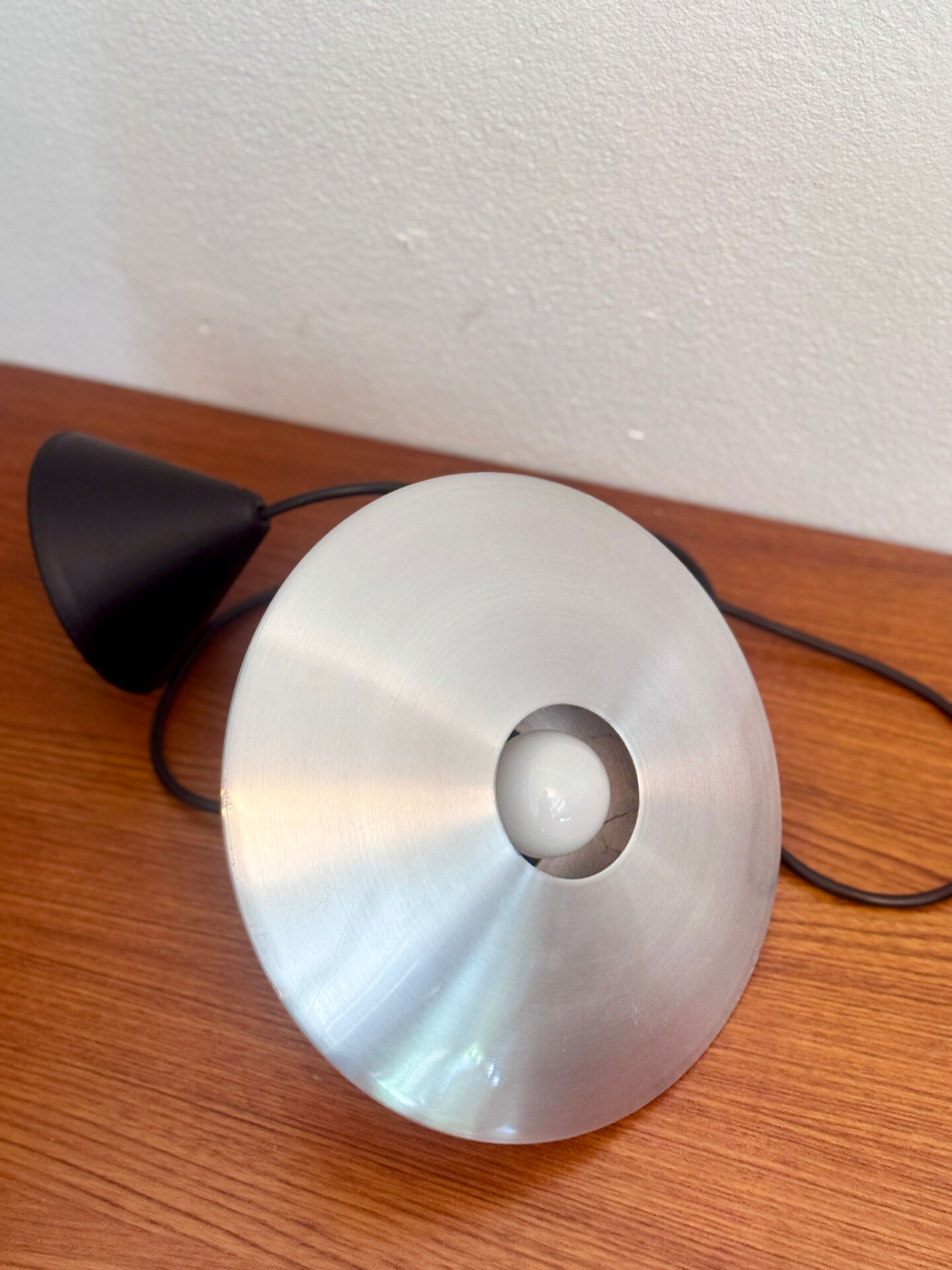 Vintage aluminium ufo hanglamp Hala Zeist
