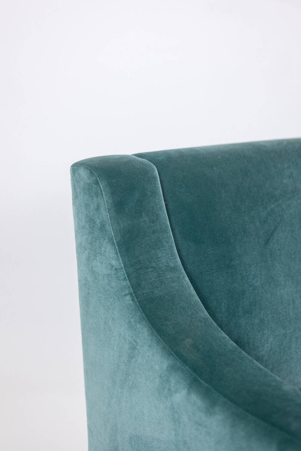 Pair of “Club” armchairs, cubic shape. 1940s.