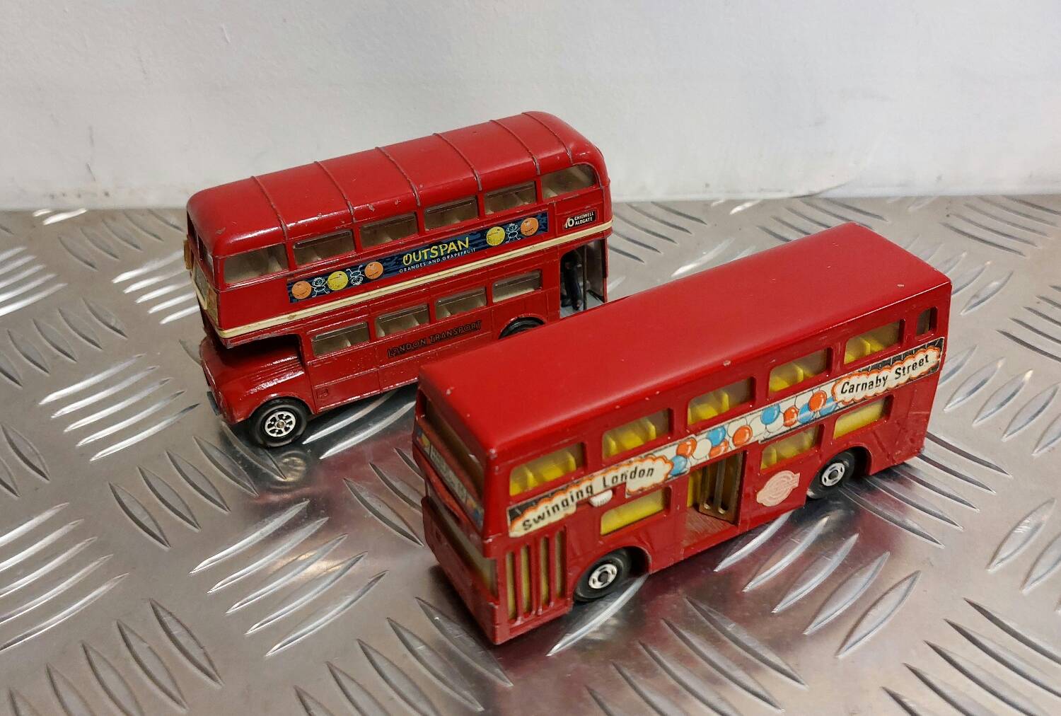 Lot de  Bus Anglais  En Métal Vintage