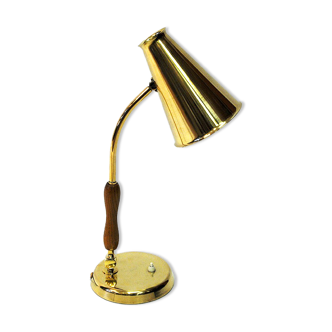 Lampe de table et de bureau en chêne et en laiton par Asea, Suède années 1950