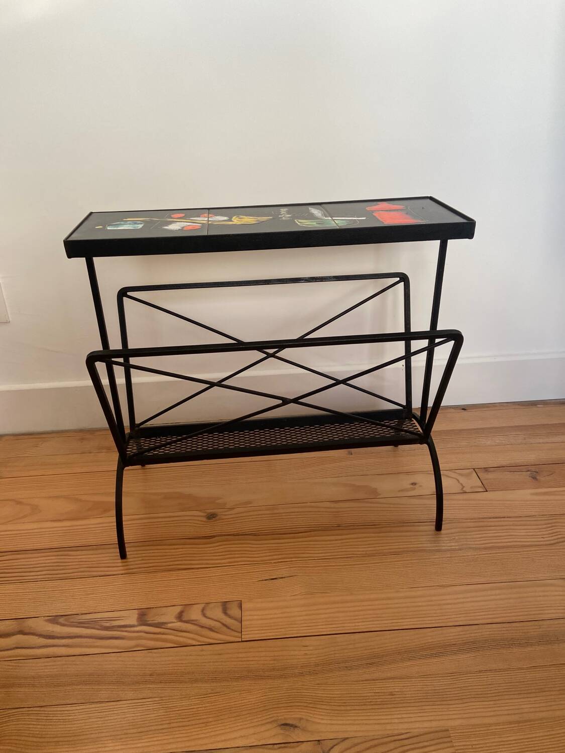 Vintage magazine rack