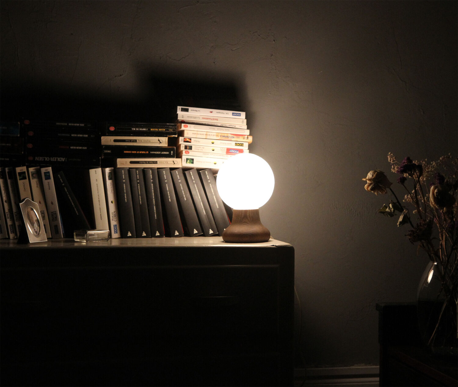 Vintage wooden and glass lamp 1970