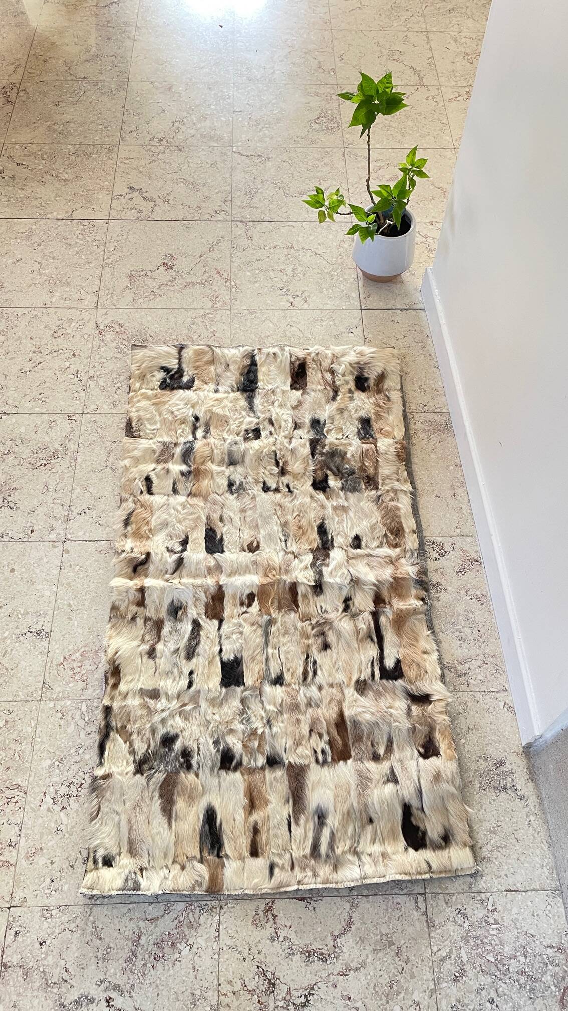 RUG Skin 1970s Beige-Brown - 56 x 107cm