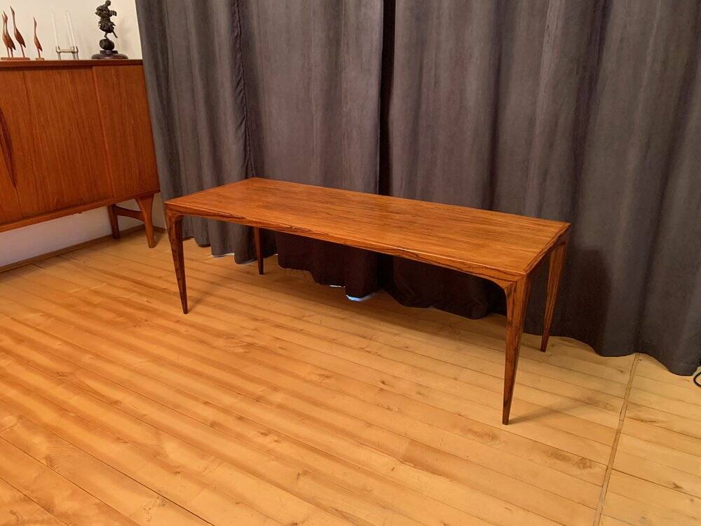 Table basse attribuée à Johannes Andersen pour CFC Silkeborg, Danemark, années 1950.