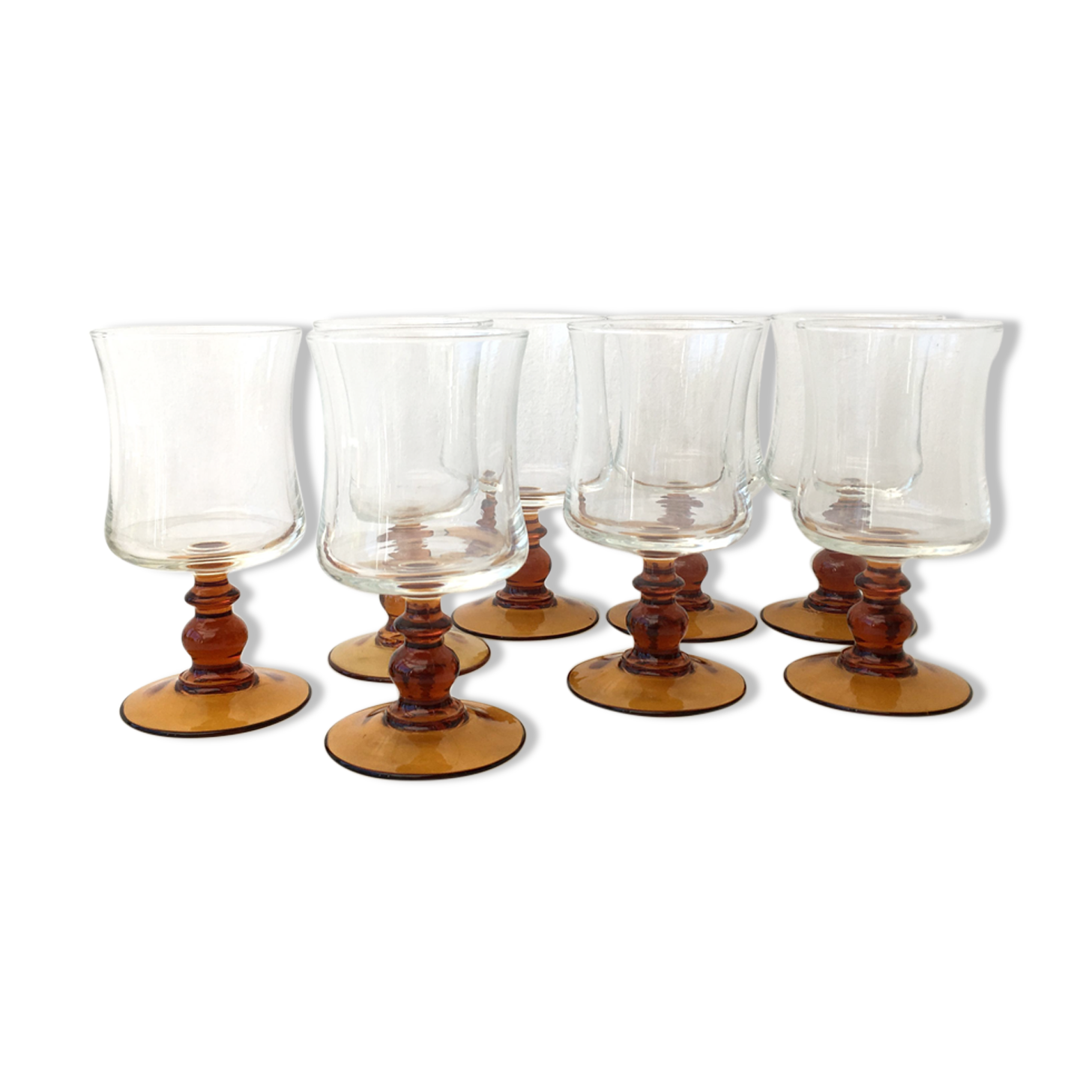 Set of 8 vintage wine glasses