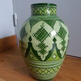 Safi vase signed