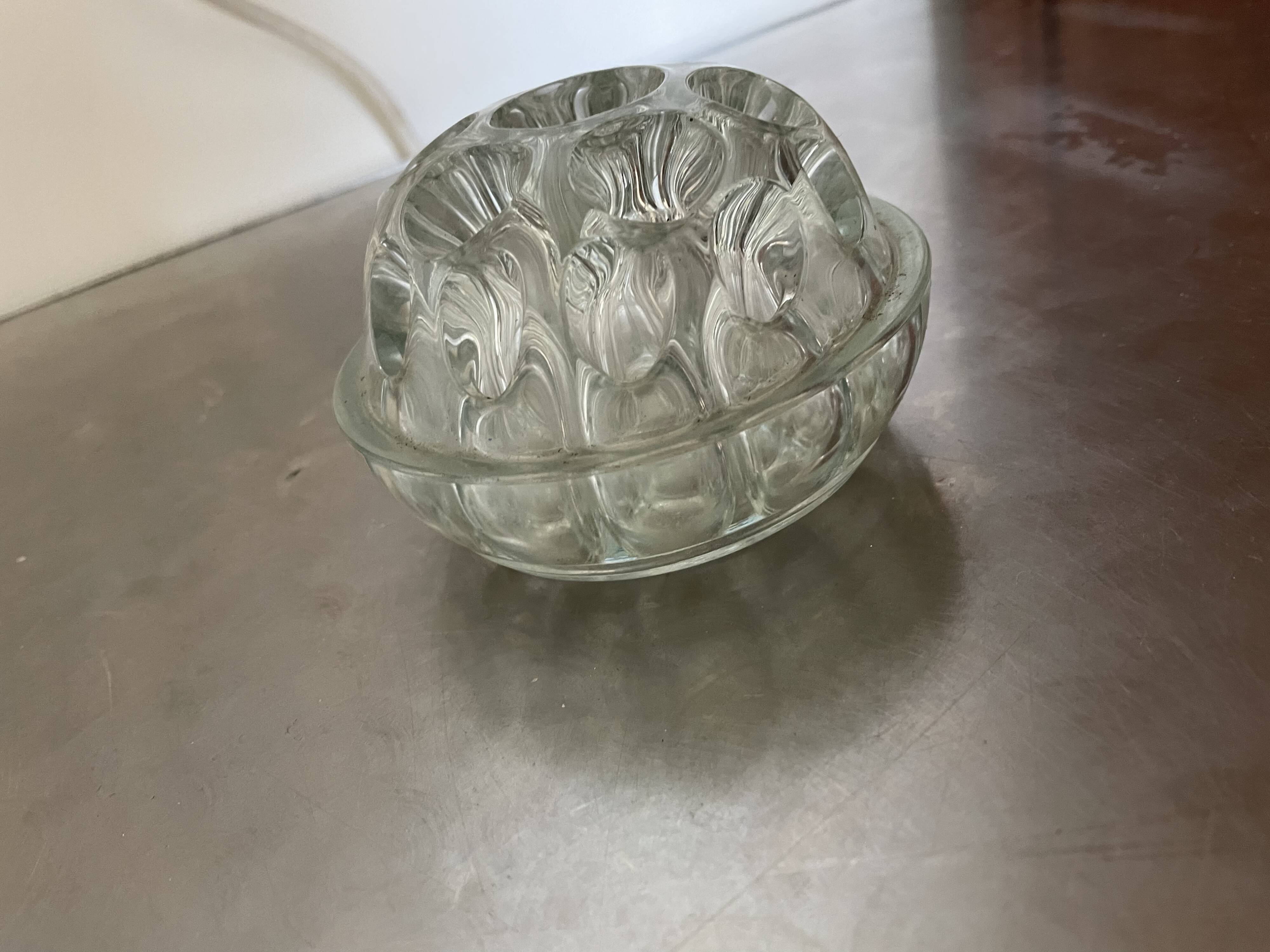 Flower spike 7 holes