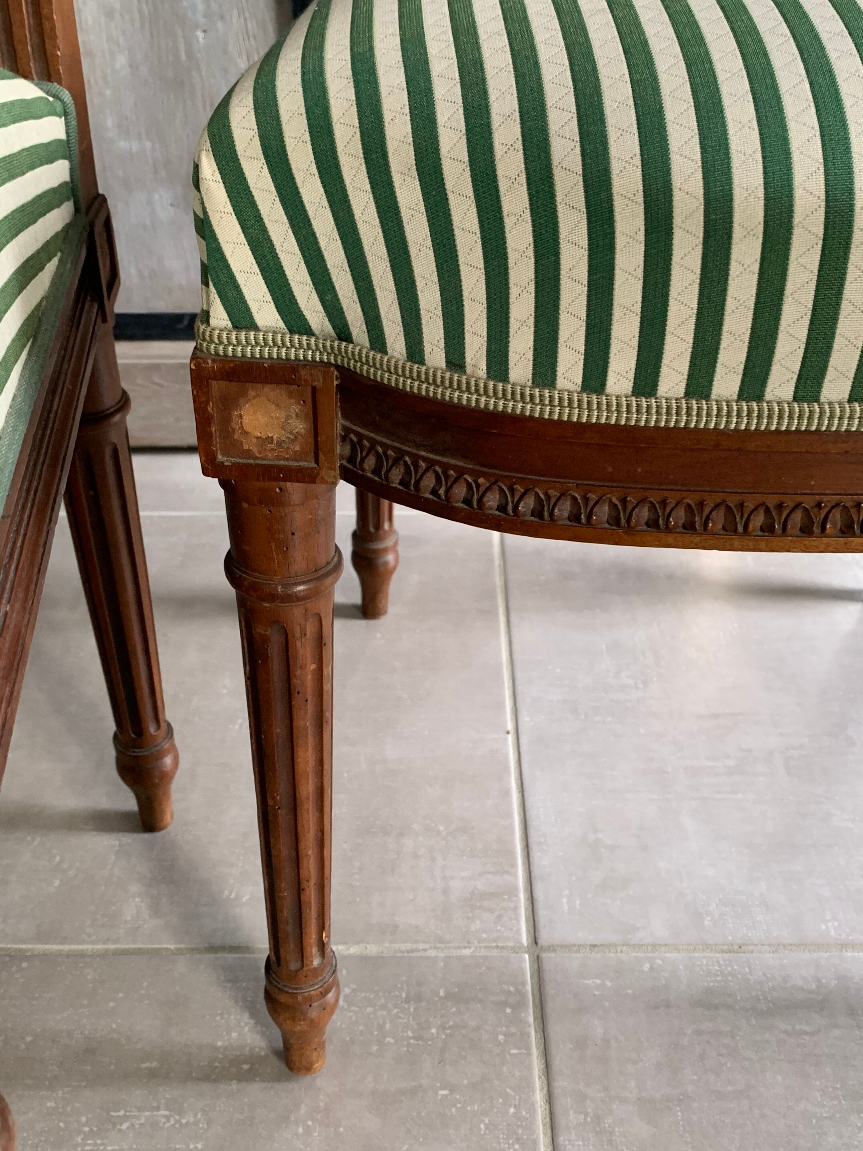 4 antique Louis XVI style chairs