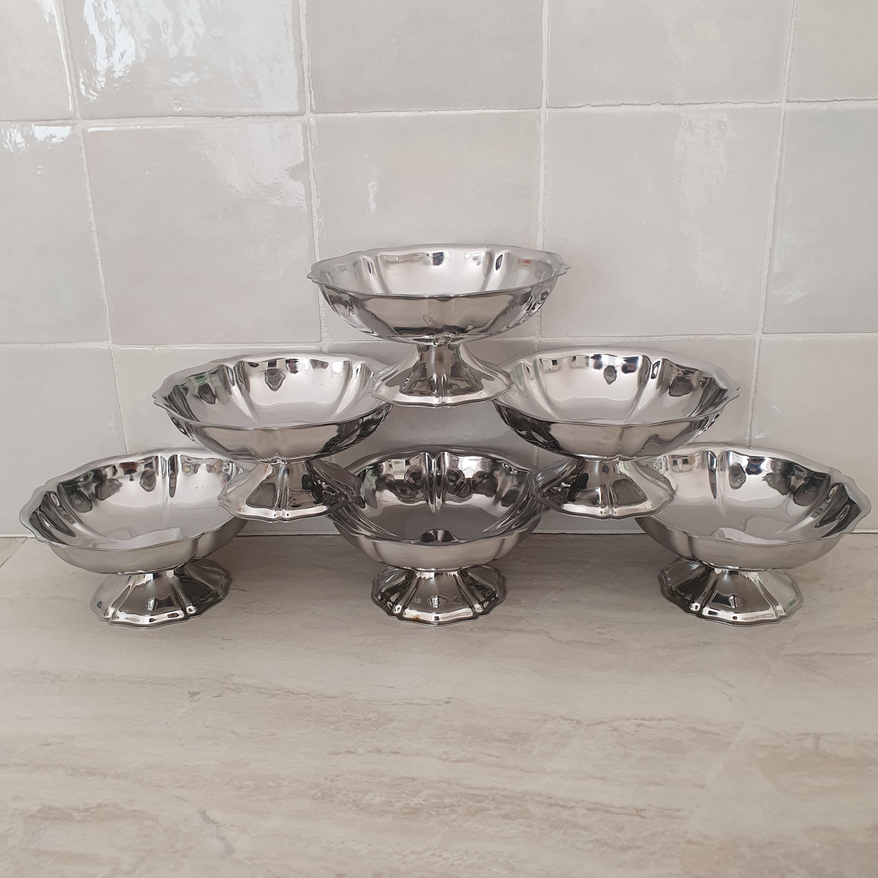 6 dessert bowls by Guy Degrenne in 18/10 stainless steel