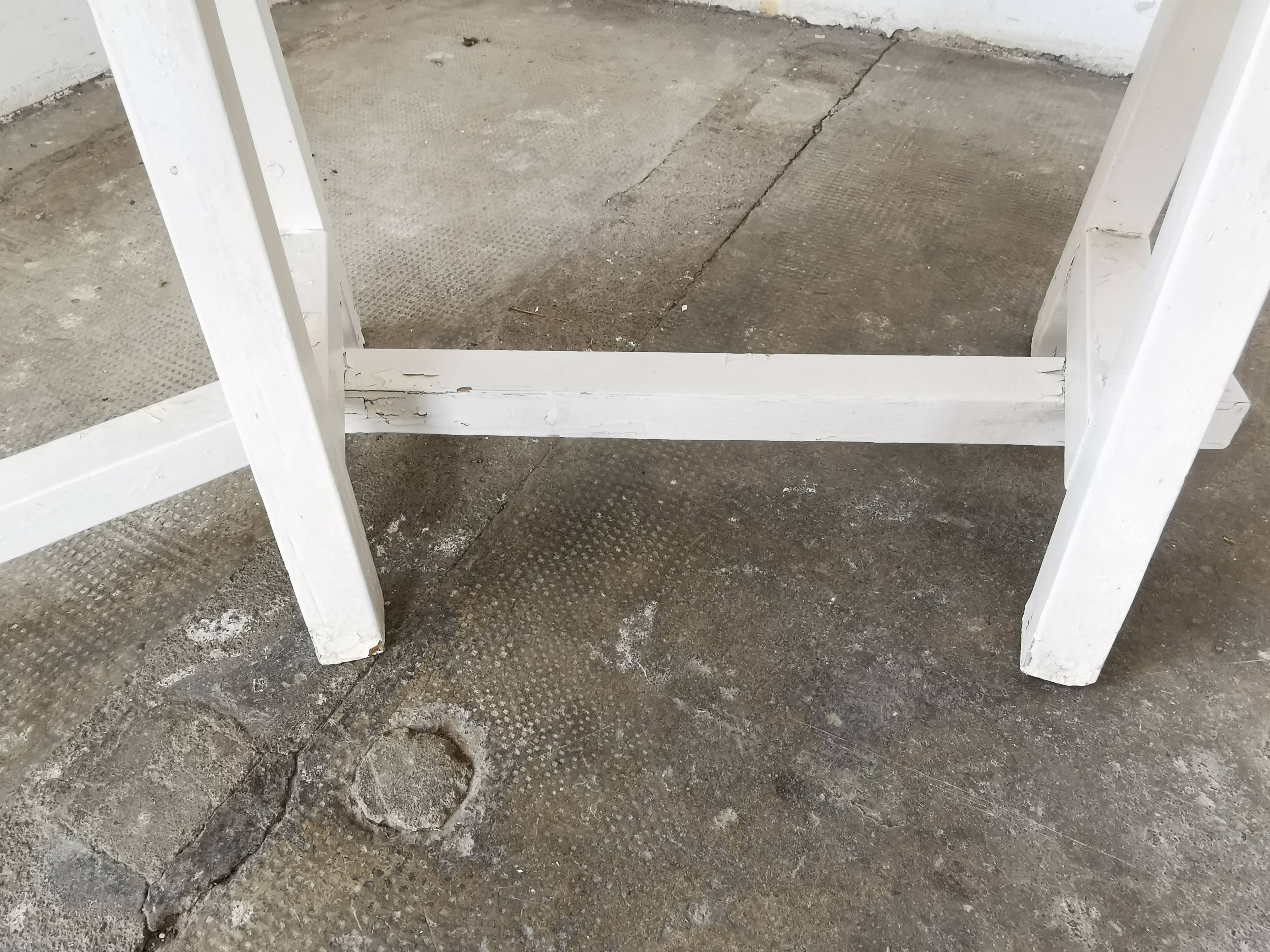 Pair of benches in white fir