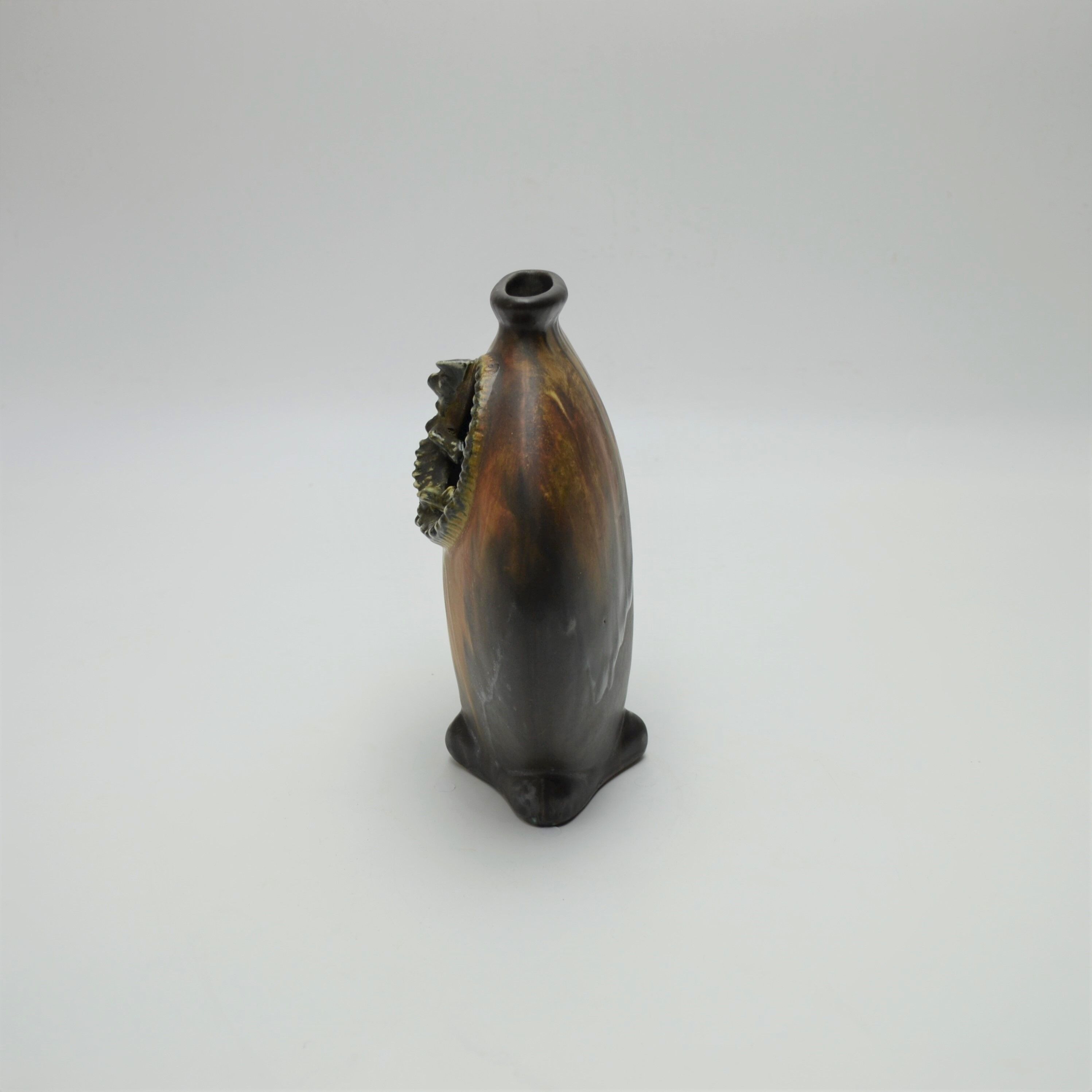 Gilbert Méténier's flamed sandstone newt bottlened vase