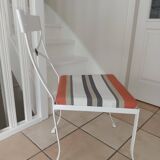 Chaises en fer forgé blanc le Cèdre Rouge