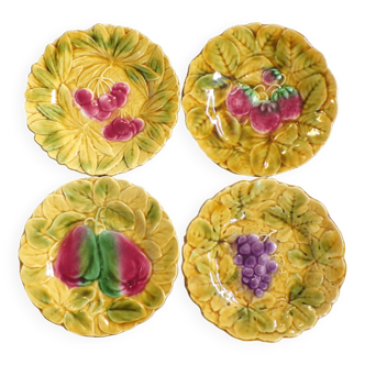 Set of 4 Sarregurmines Fruits barbotine plates