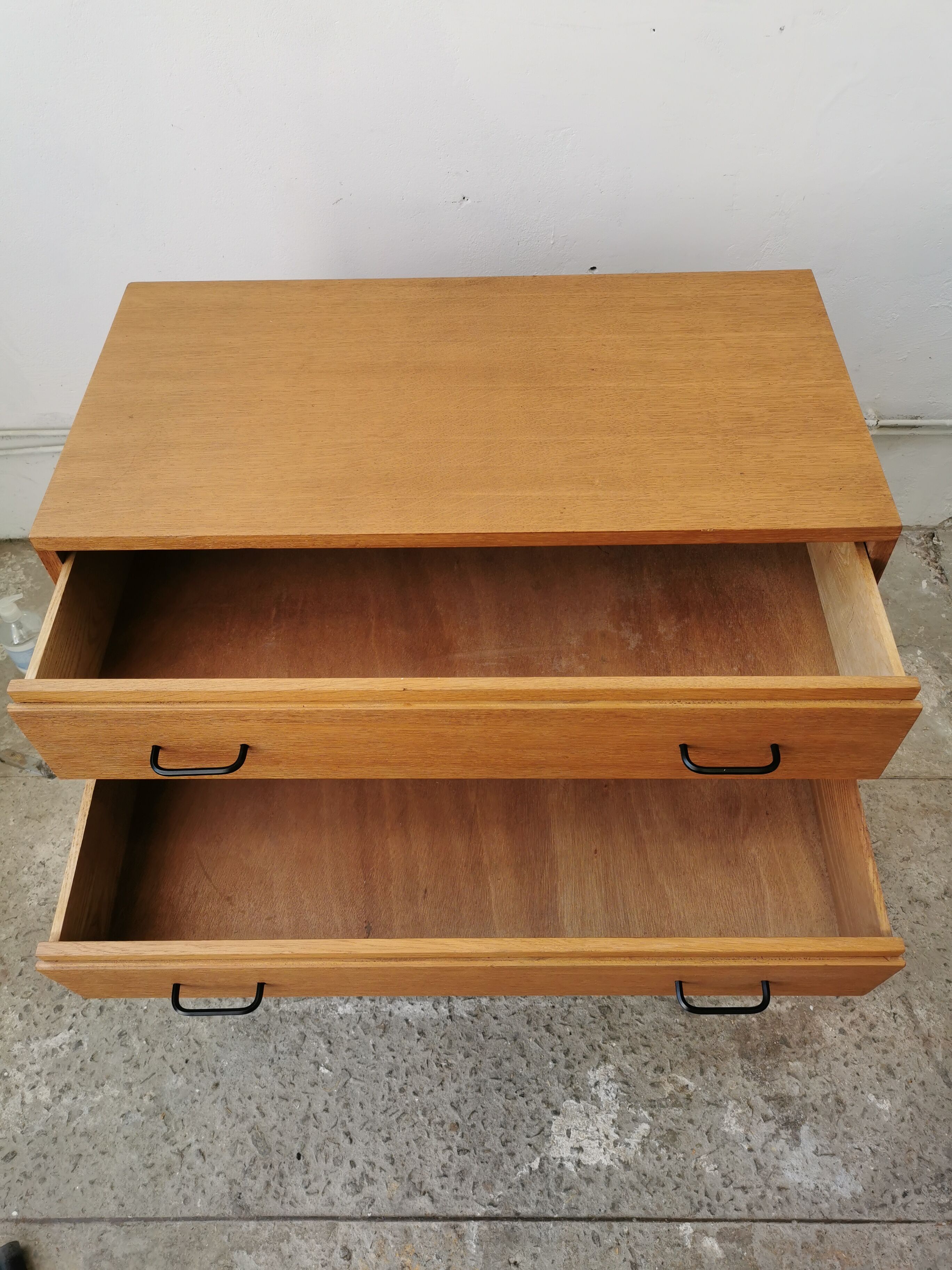 Chest 4 drawers