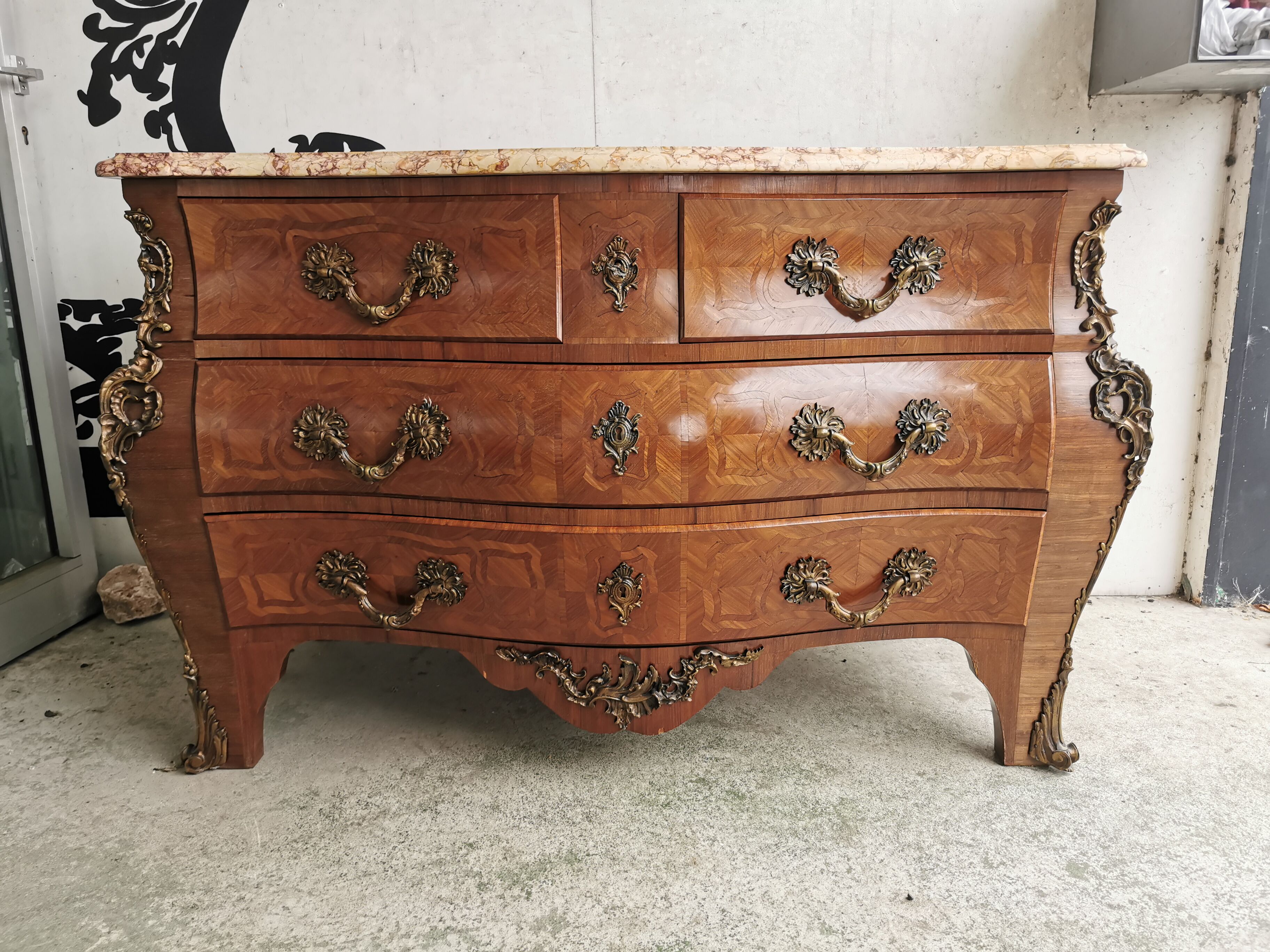 Chest of drawers tomb 1950's style louis xv inlaid