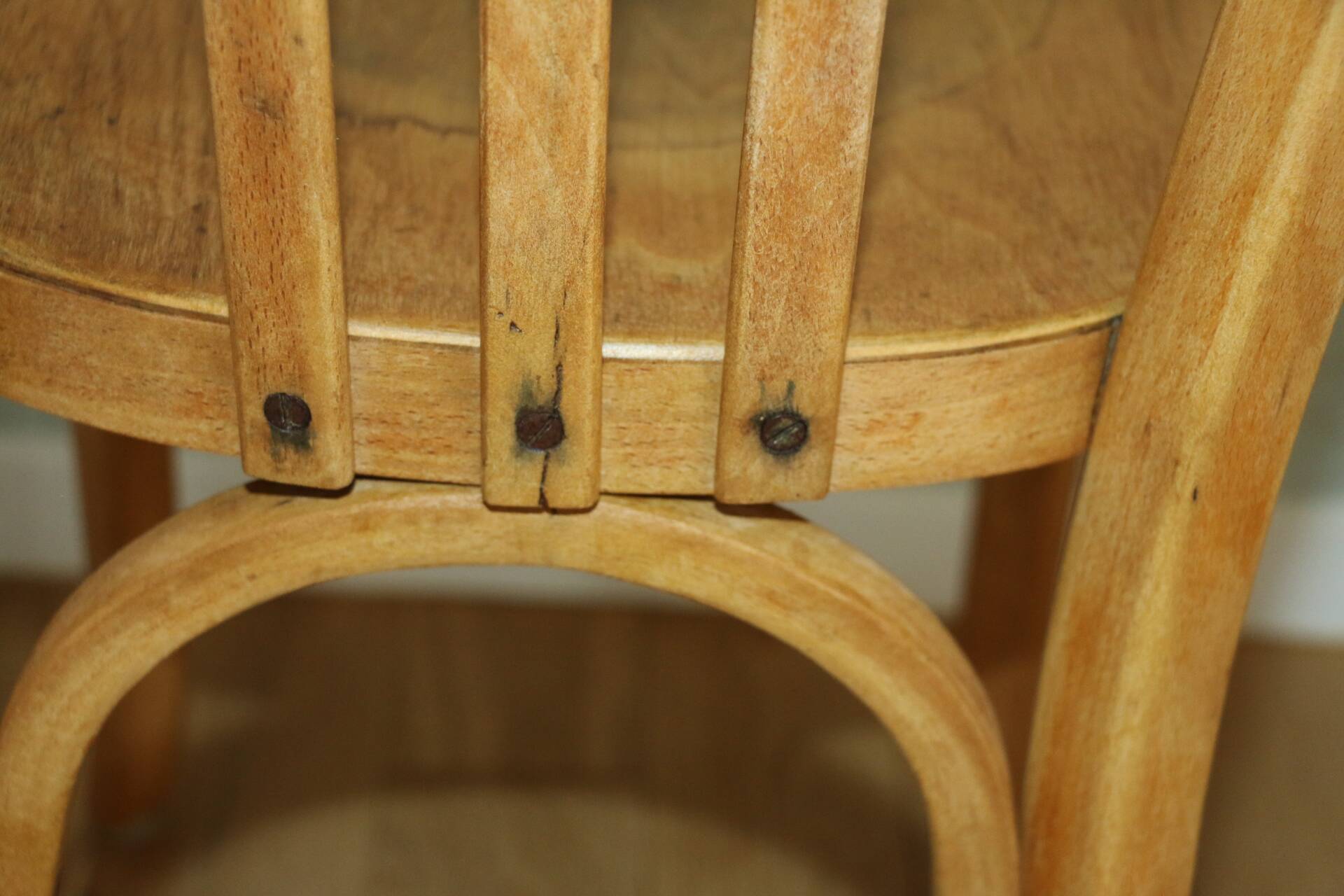 Baumann N°27 light beech chair