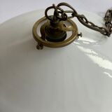 Opaline suspension