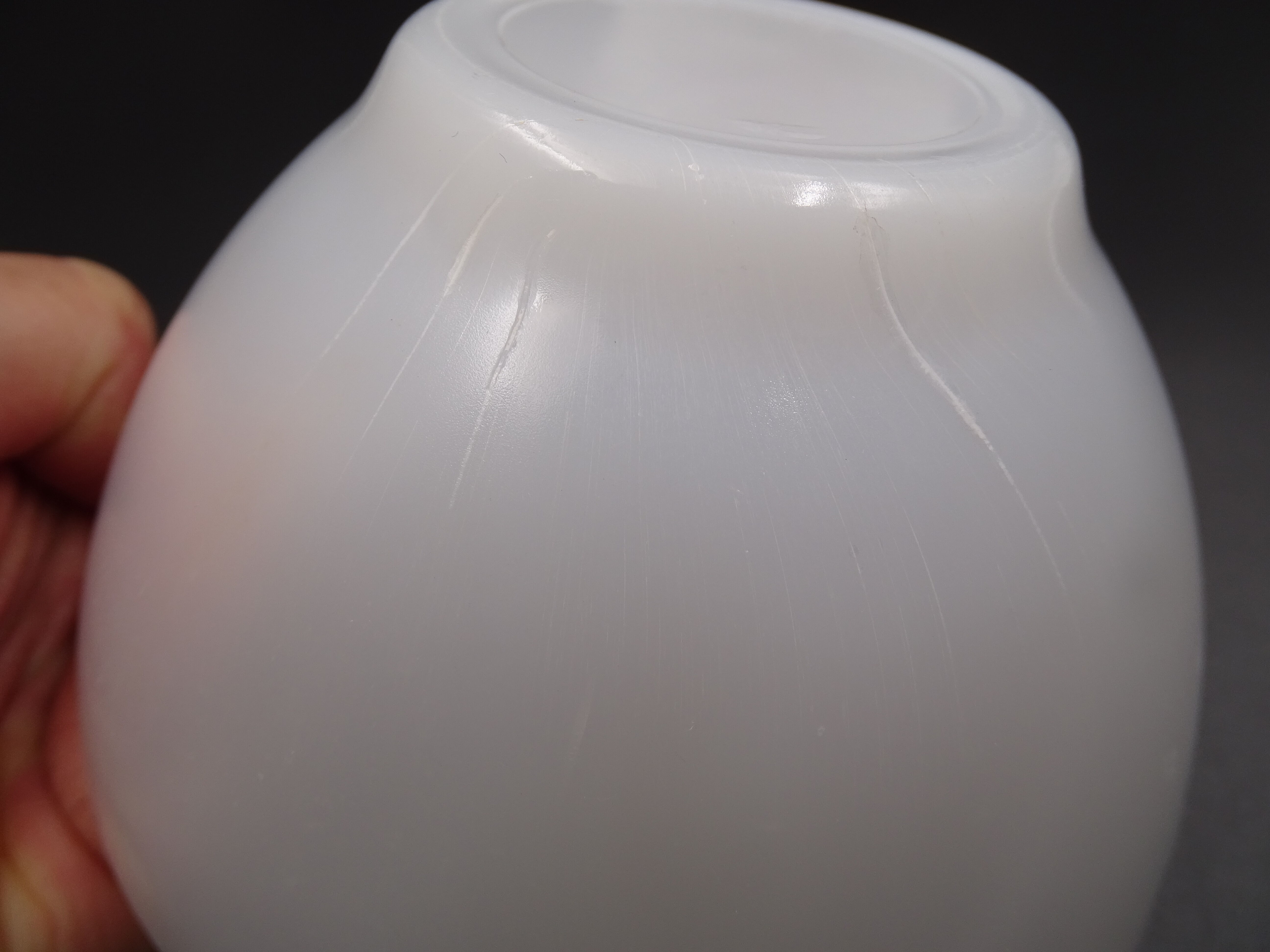 Set of 7 bowls in arcopal -flower décor - vintage around 1970