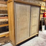 Sliding door wardrobe - Guillerme & Chambron