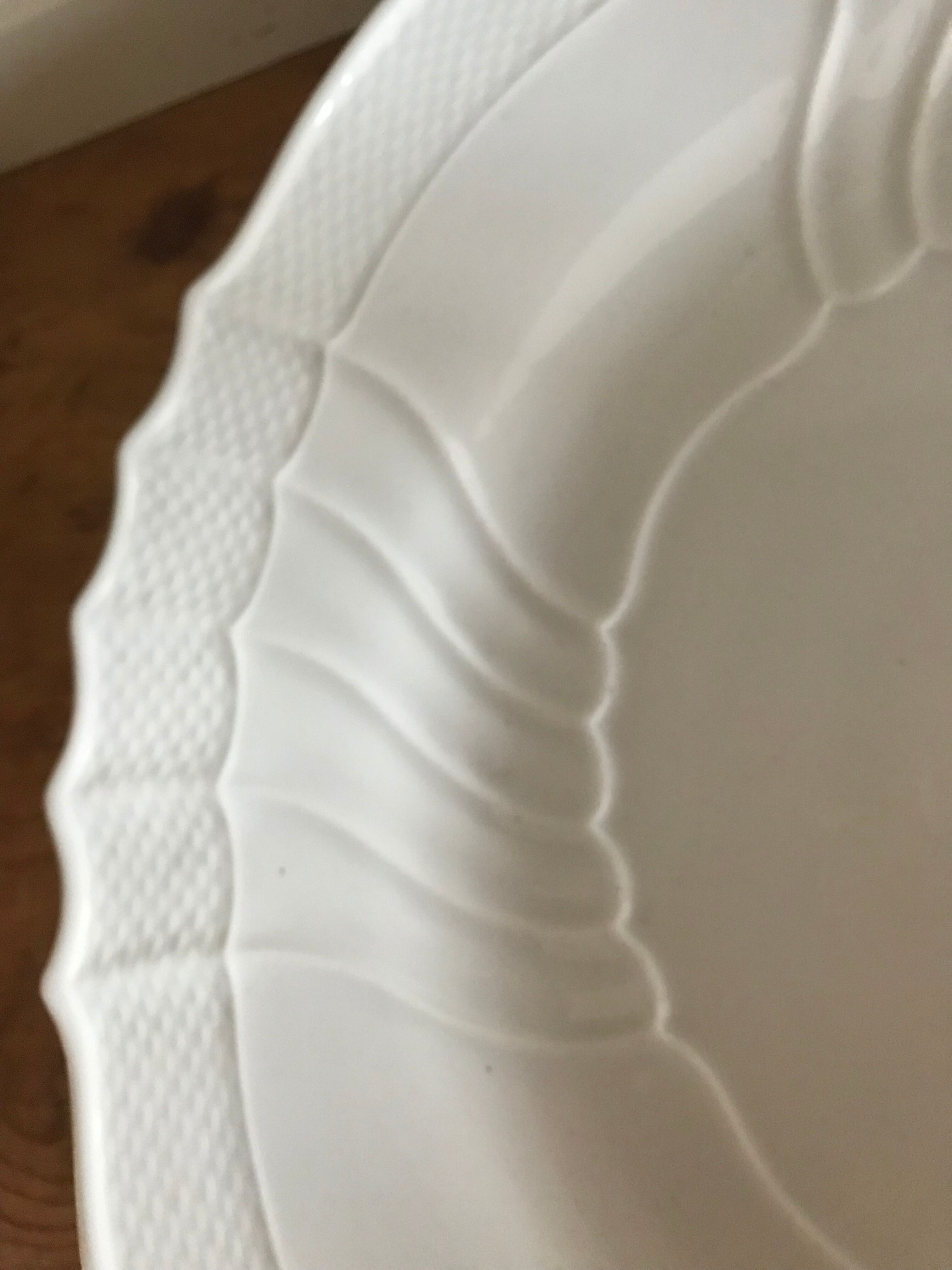Round dish Richard Ginoli