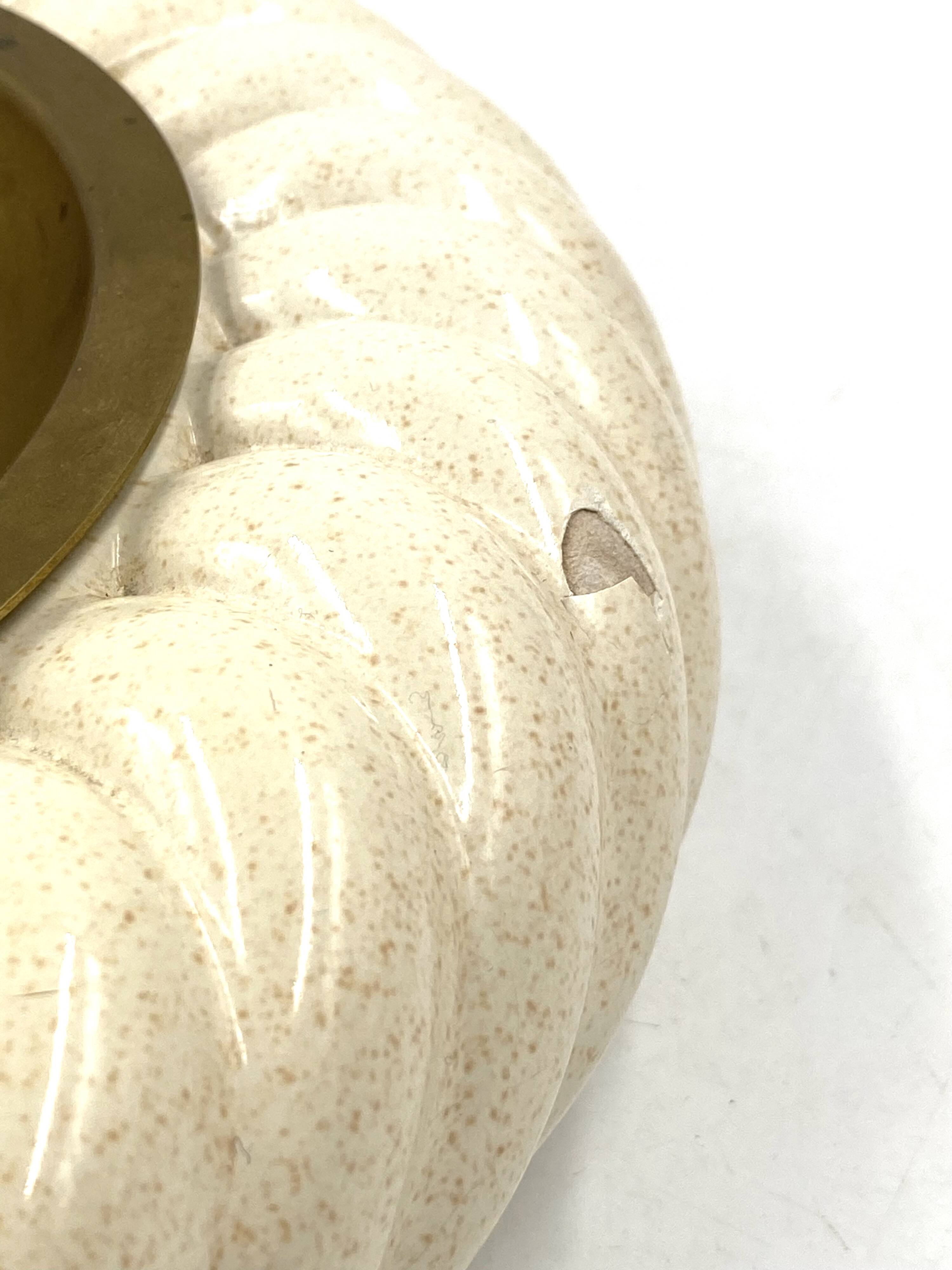 Tommaso Barbi, cream ceramic ashtray / vide poche, B Ceramiche, ca. 1970
