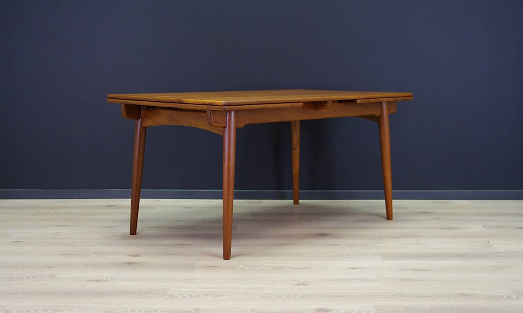 Wooden table, model AT-312, Danish design, 1960s, designer: Hans J. Wegner,