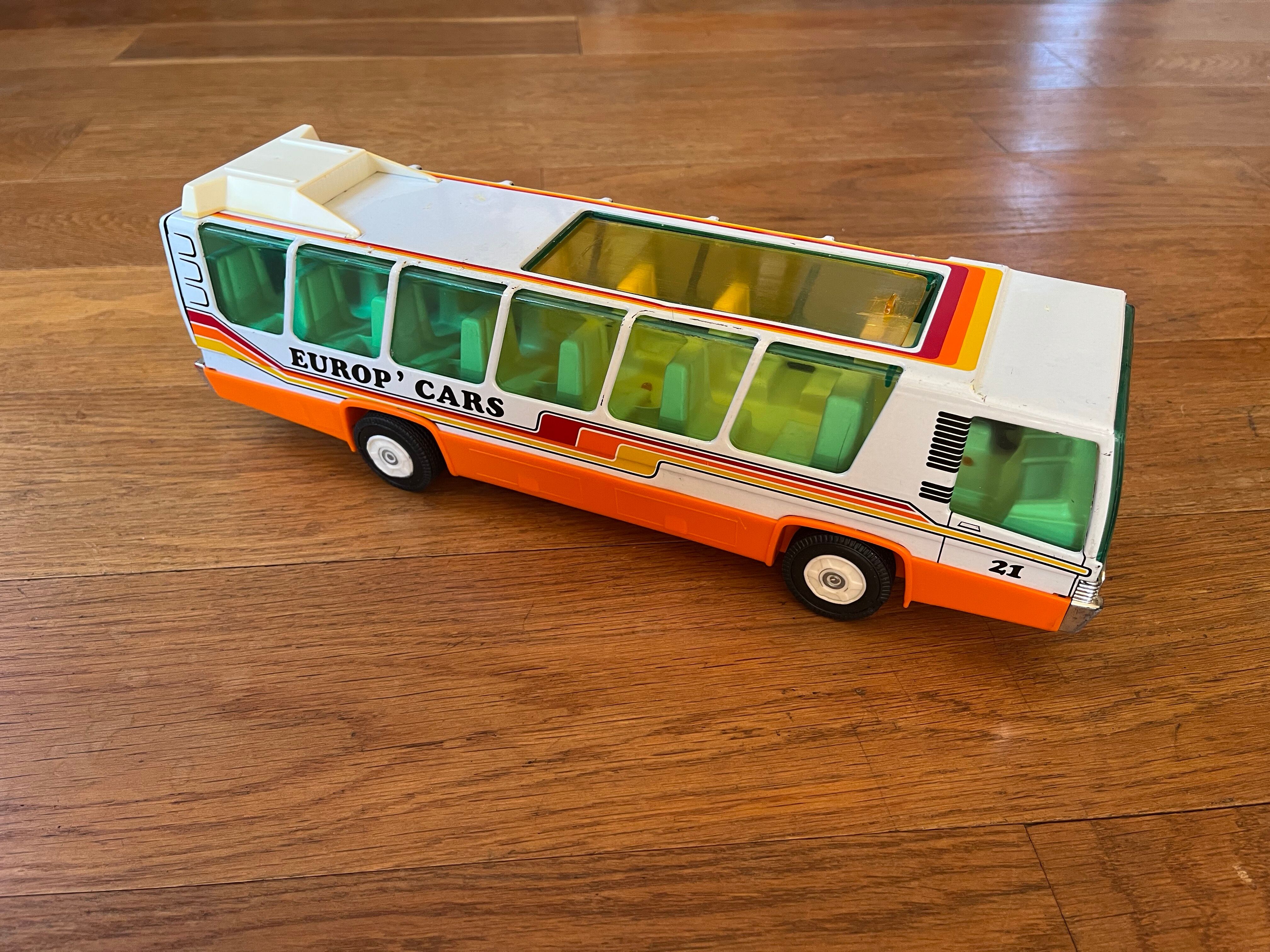 Bus Joustra vintage 1970