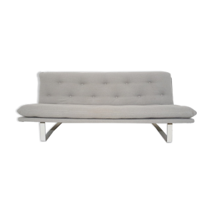 Canapé C684 de Kho Liang Ie pour