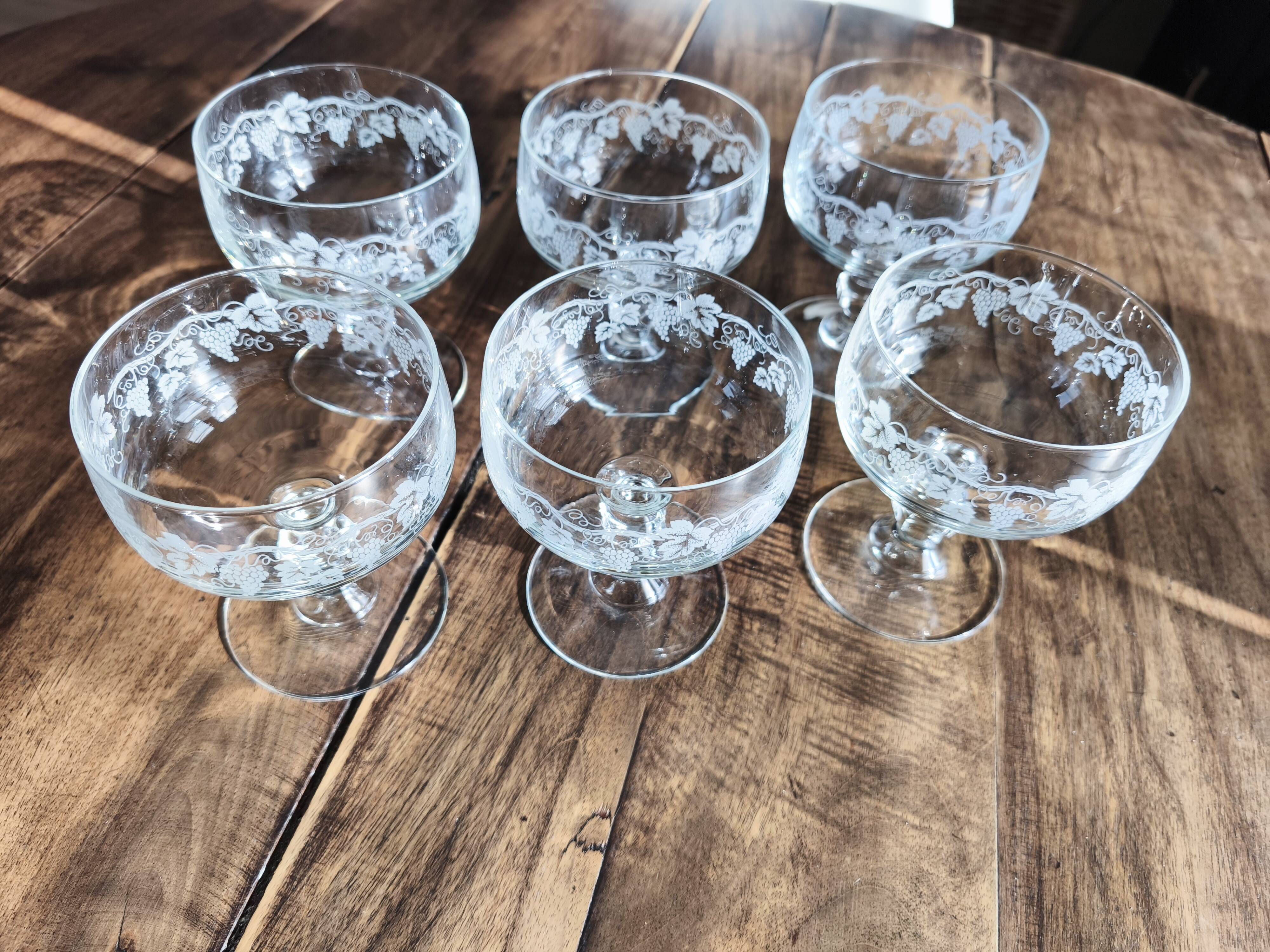 Set of 6 vintage glass champagne glasses with grape cluster filigree
