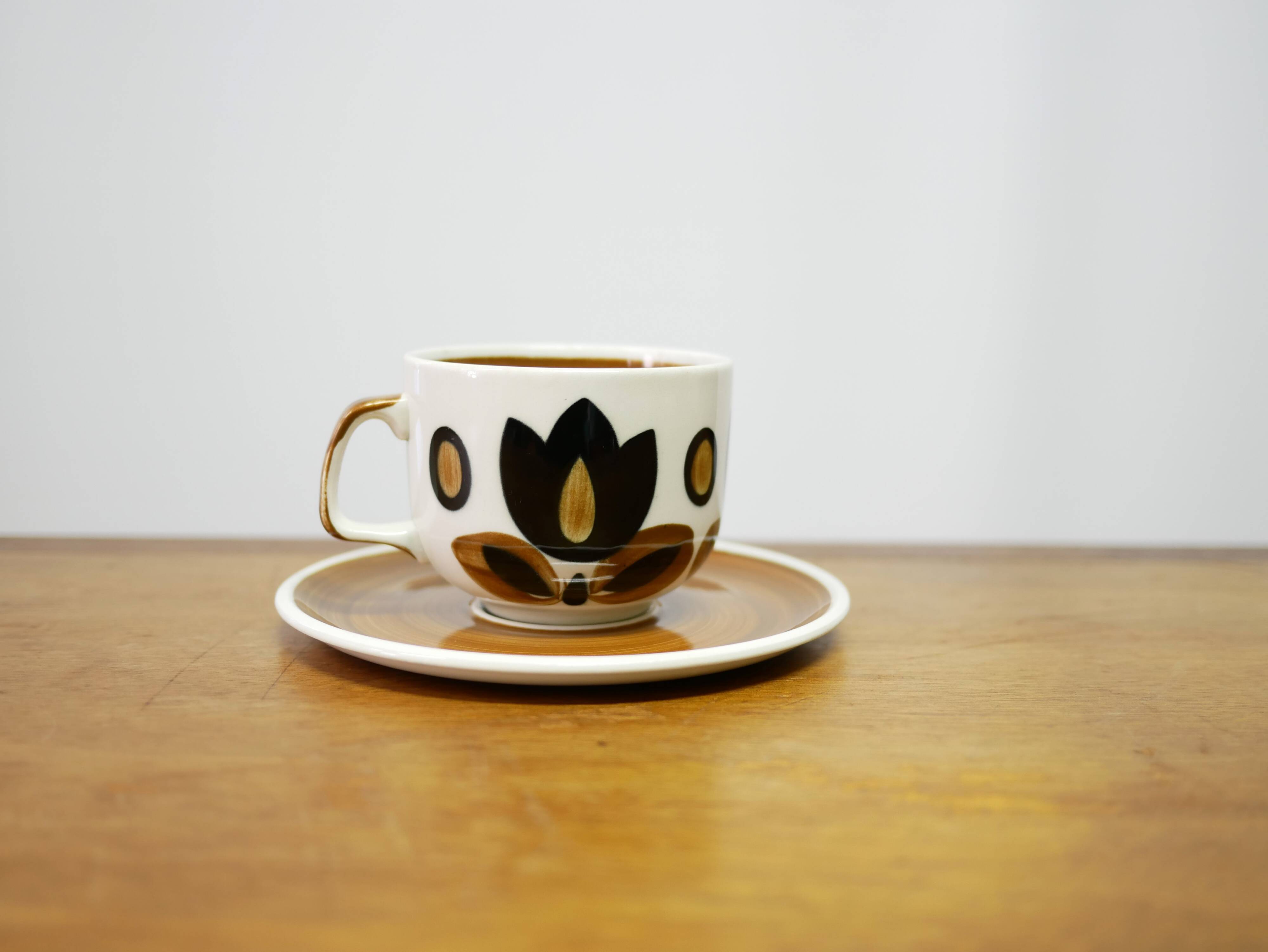 Vintage cup and saucer published by Boch La Louvière