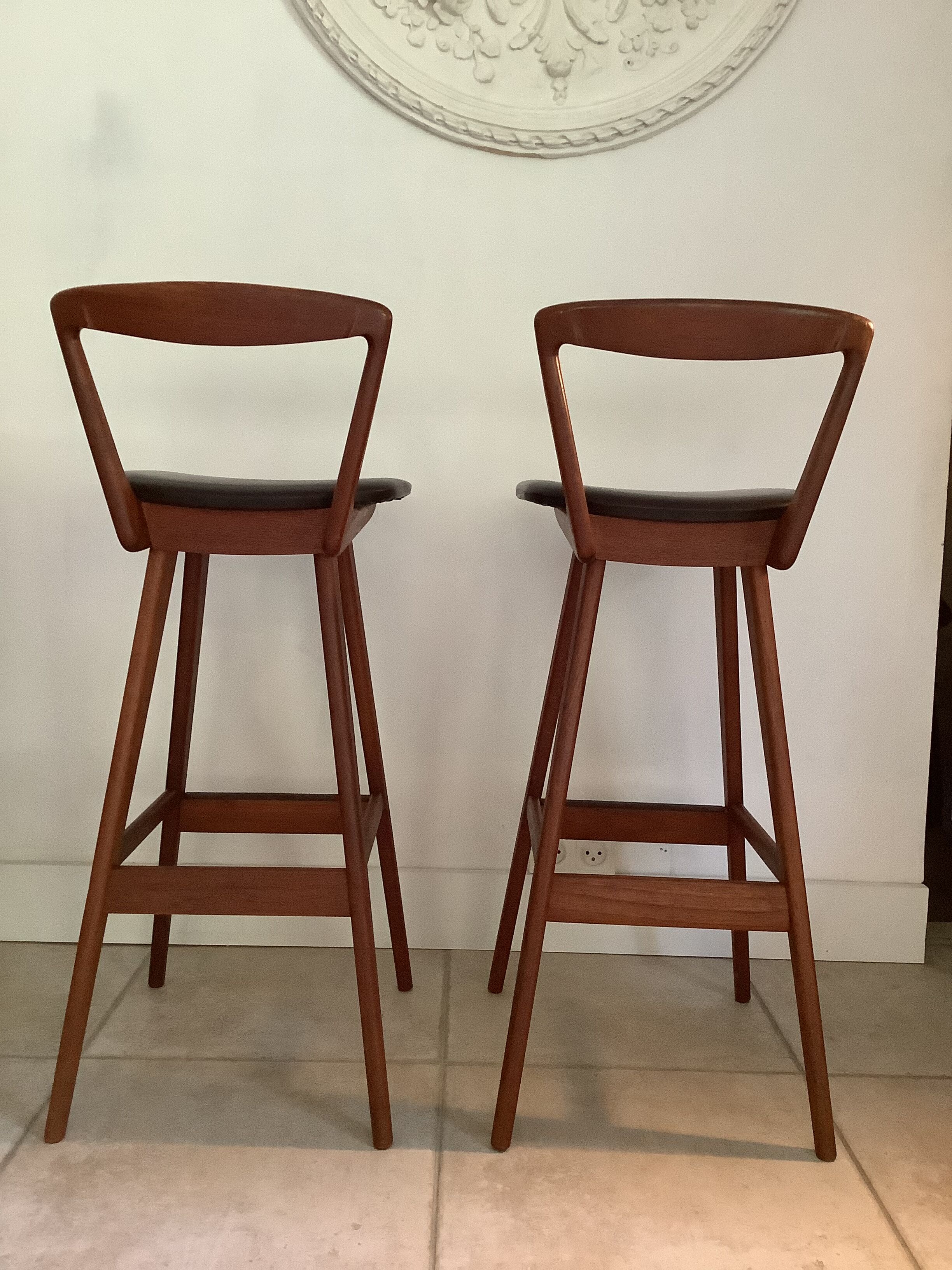 Henry Rosengren Scandinavian stools