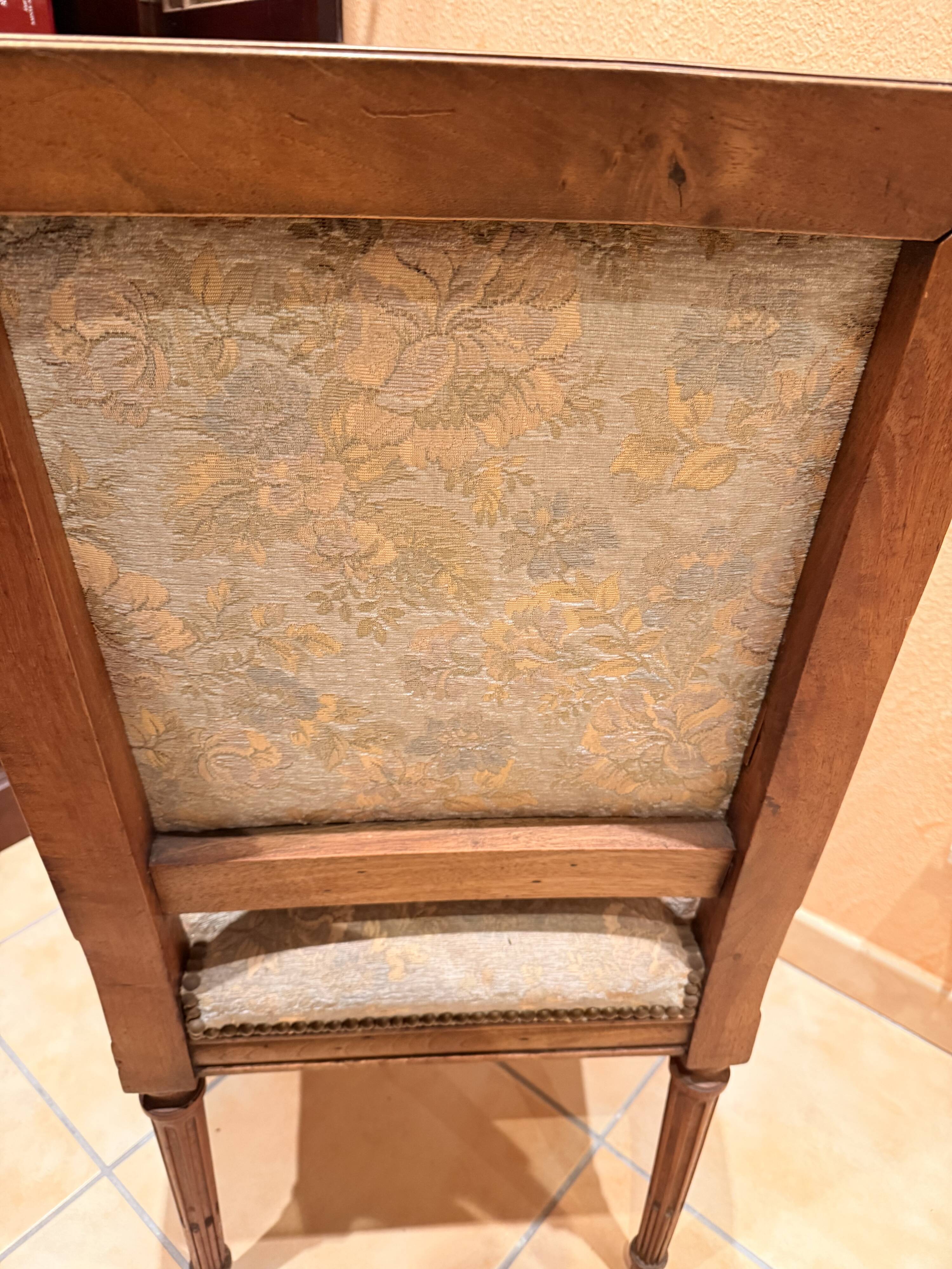 Louis XVI salon style