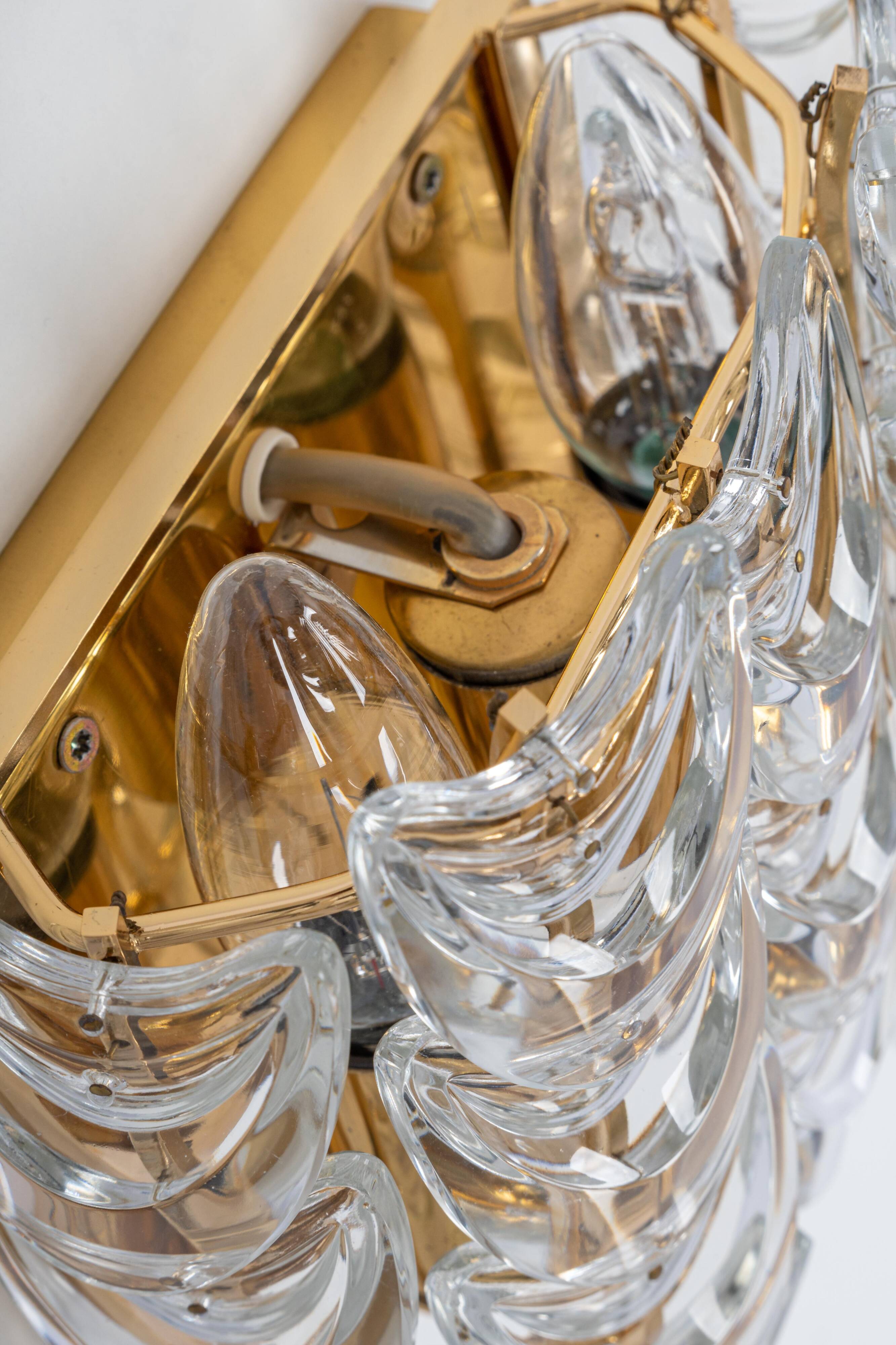 Pair of wall sconces in gilded brass and crystal, Sciolari design, Palwa, Germany, 1960s.