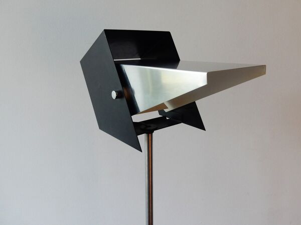 Lampe de sol réglable en noir et métal rare pour Lyfa, années 1960