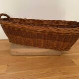 Vintage baguette wicker basket