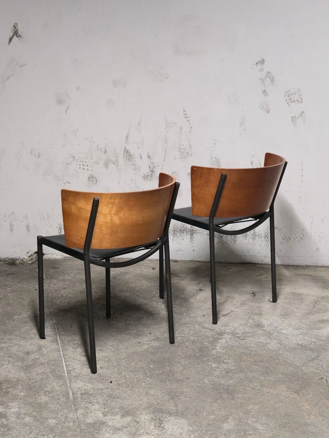 Lila Hunter chair pair by Philippe Starck