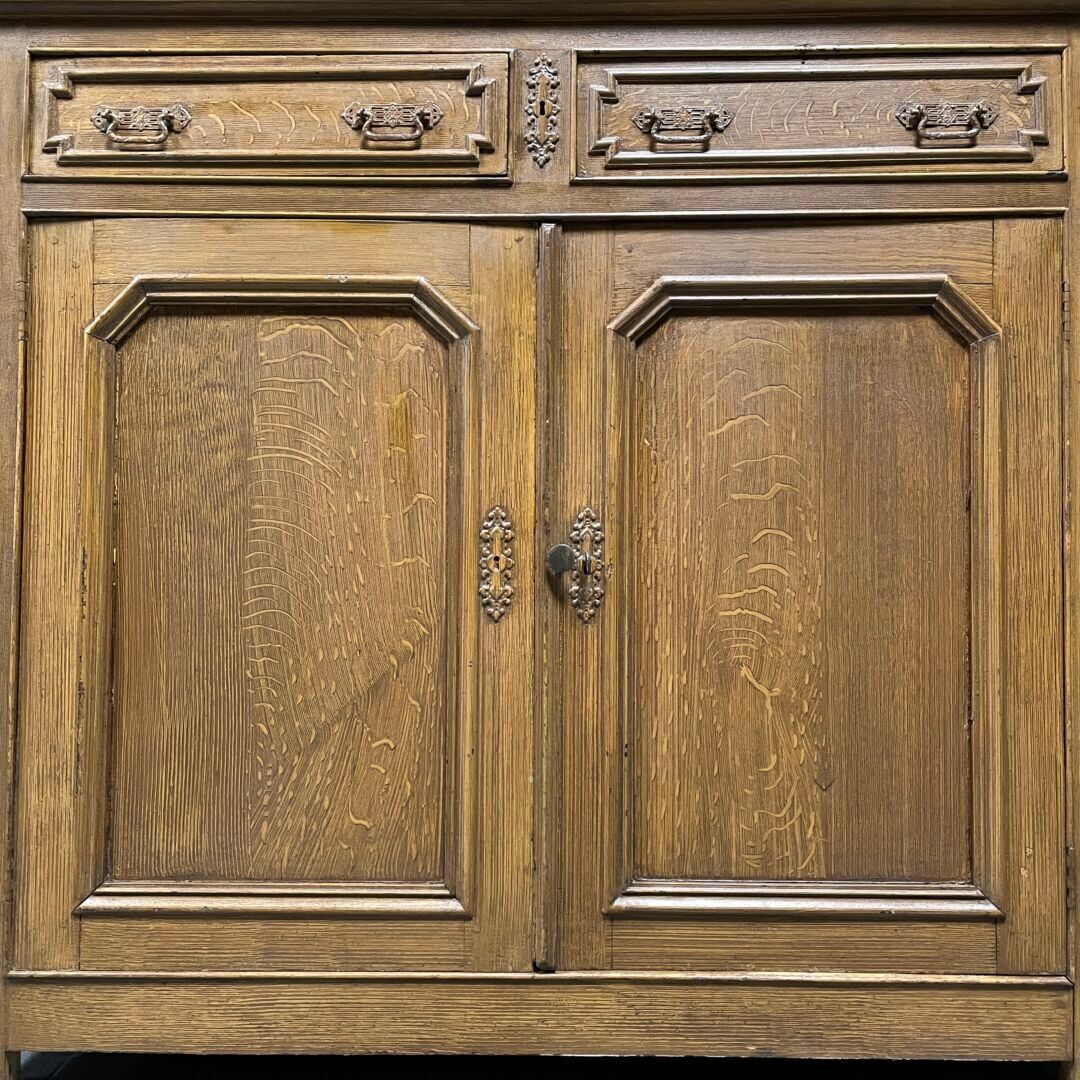 Armoire française peinte