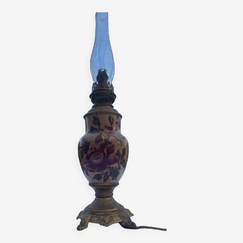 Vintage porcelain kerosene lamp