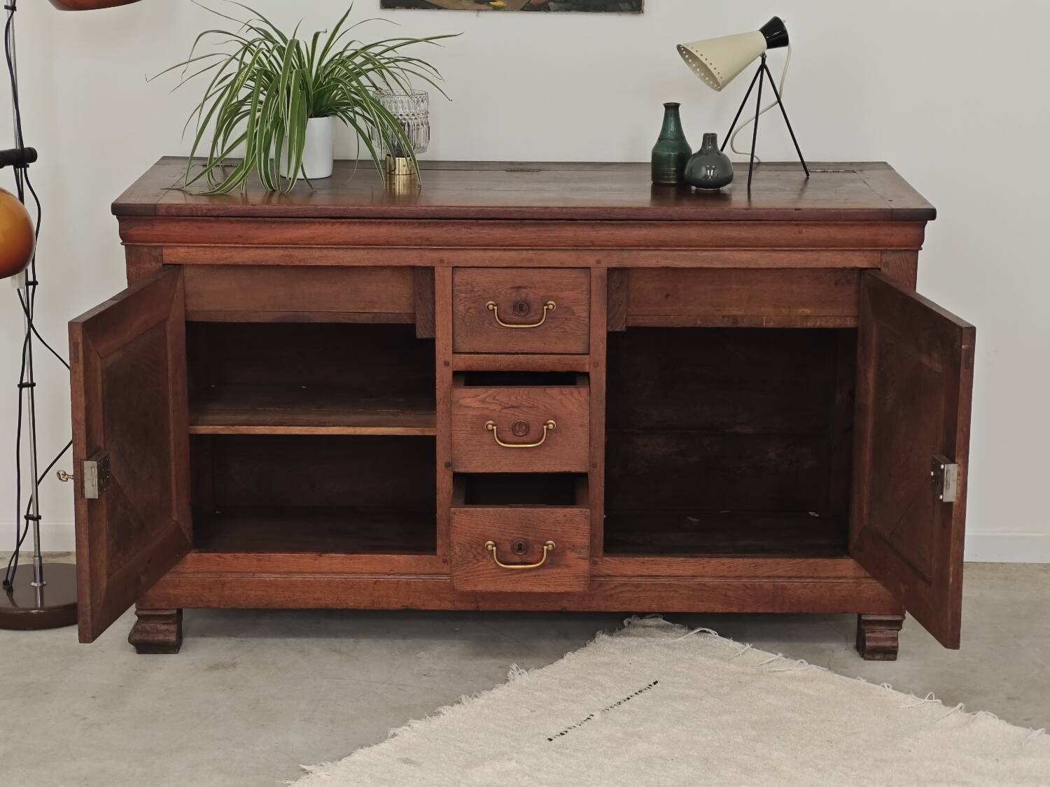Antique solid wood workbench, dough cabinet from the 18th century.